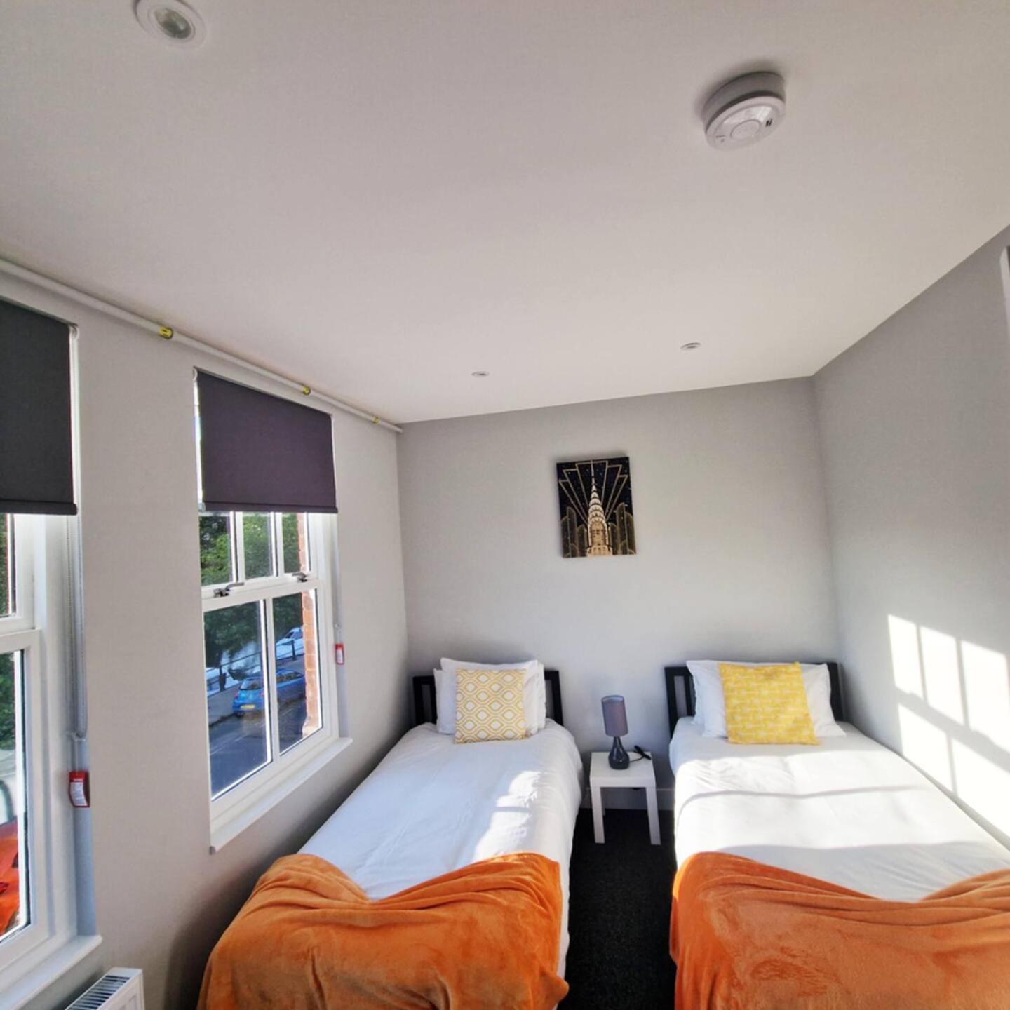1St Floor Riverview Duplex Flat With Parking NWI Szoba fotó